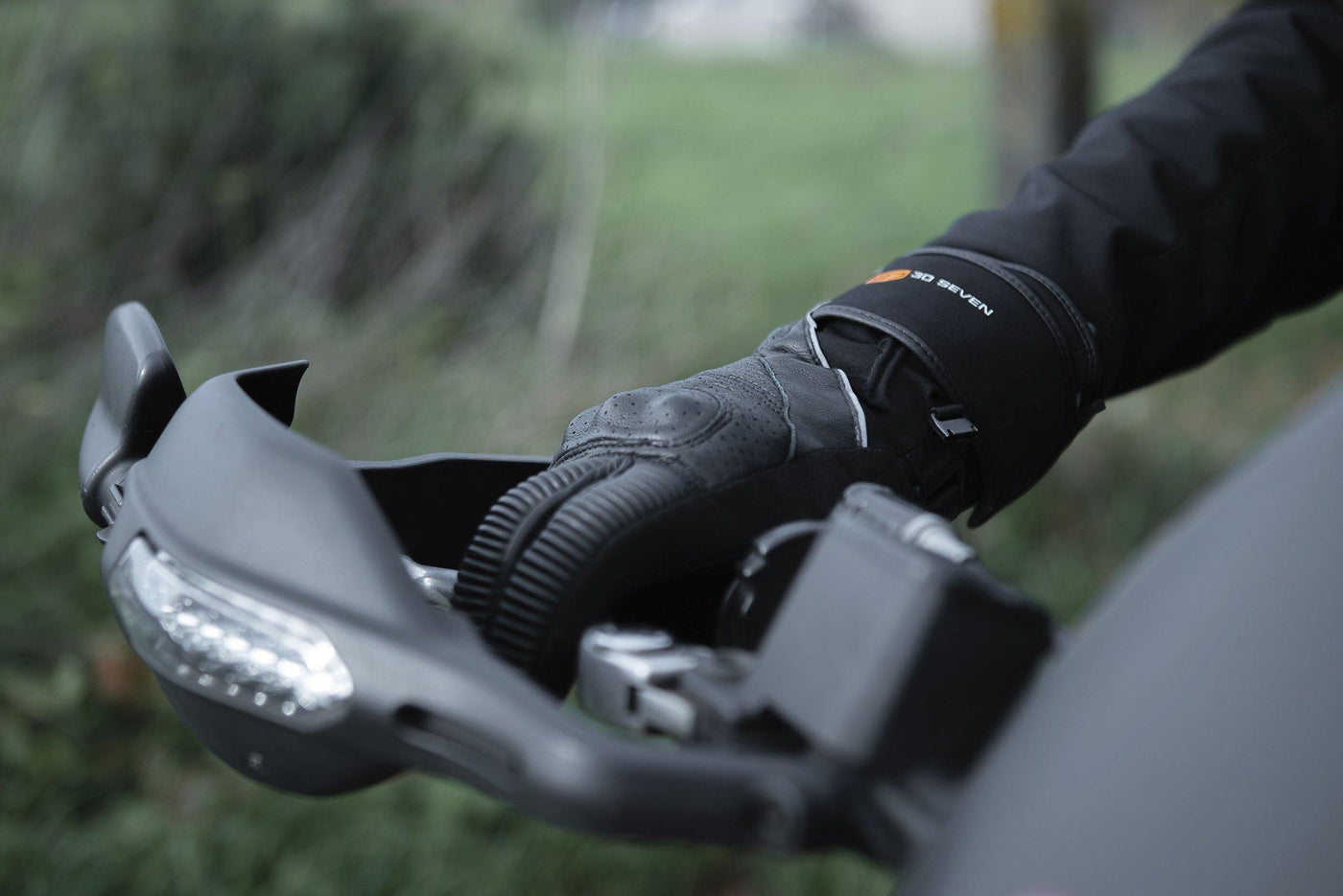 MOTORCYCLING - 30seven