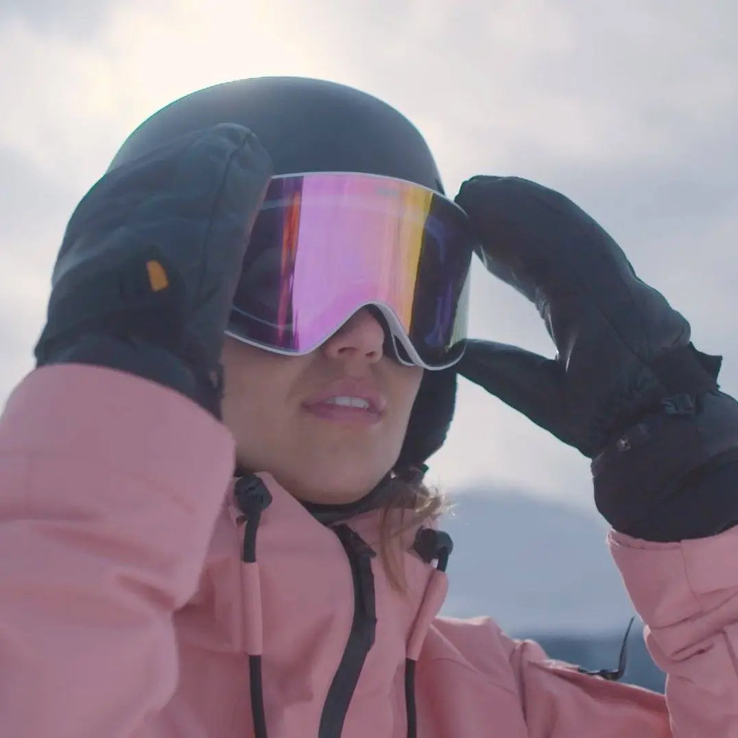 SNOWBOARDING - 30seven