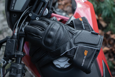 Stay Warm & Dry While Cycling in Heated, Grip Gloves! – 30seven